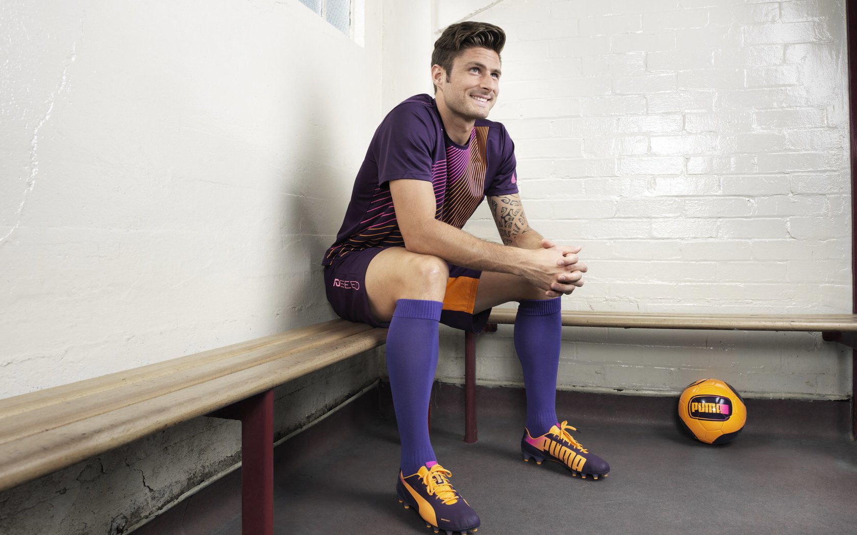 世界杯“超级替补”评选：荷兰高塔前锋两场替补连场破门